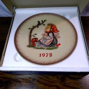 Mj Hummel annual plate 1978